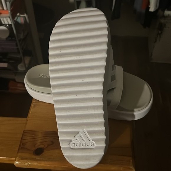 Adidas Adilette Platform Slide Sandals - Picture 5 of 6